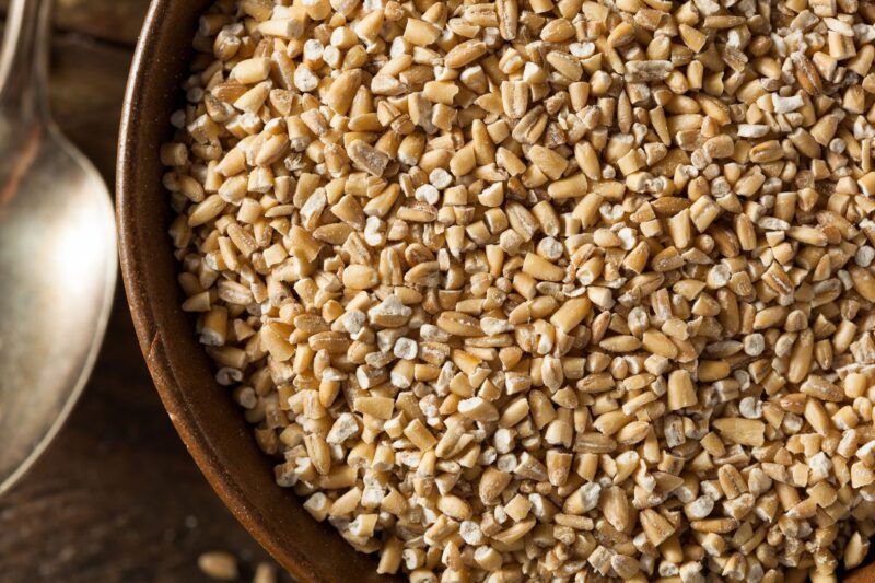 Can You Eat Raw Oats Safely