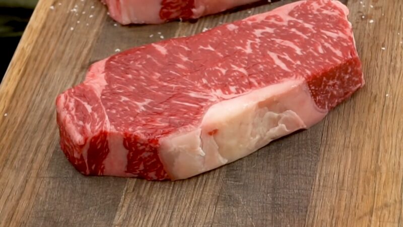 Ribeye vs New York Strip Steak difference