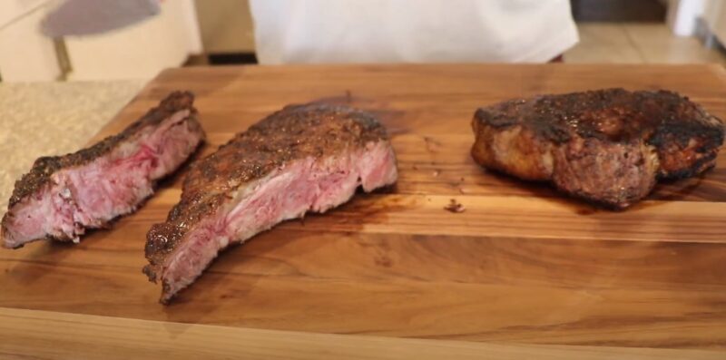 Ribeye vs New York Strip Steak slicing