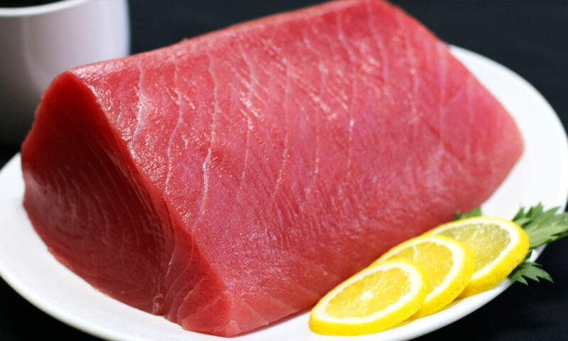 fresh tuna stake 