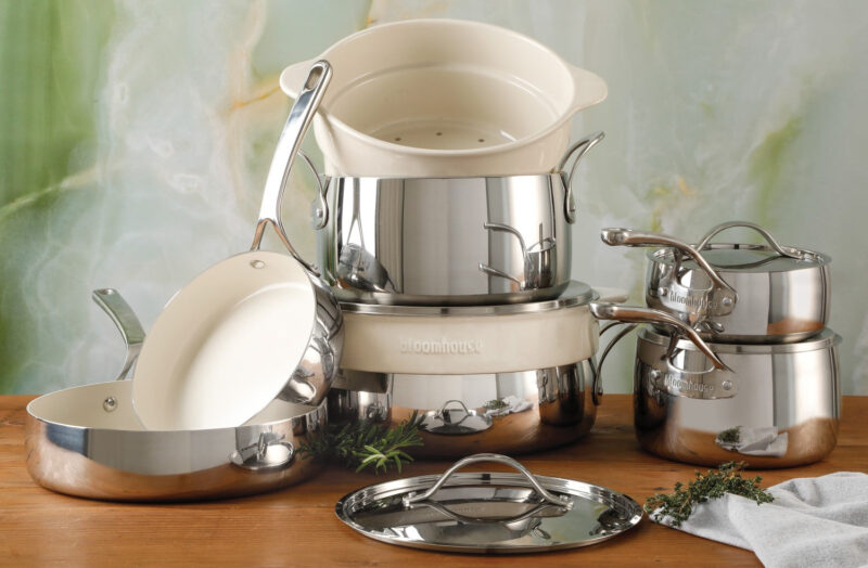 Ceramic and Stainless Steel Cookware