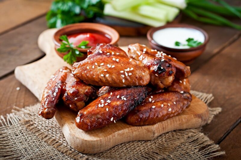 baked and spicy chicken wings